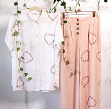 Load image into Gallery viewer, Chained hearts palazzo pants